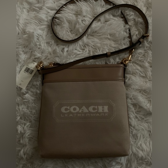 Coach Badge Jacquard Kitt Crossbody - Picture 9 of 10